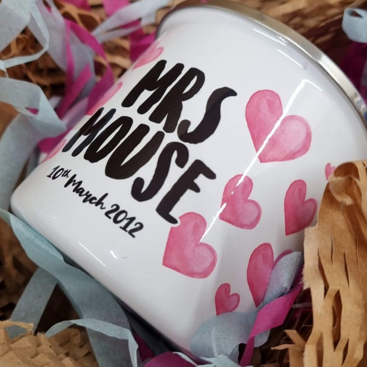 Personalised Mr & Mrs Mug Set – 10th Anniversary Gift for Couple