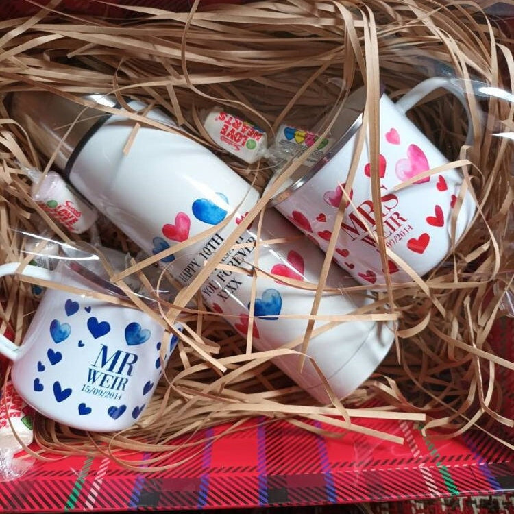 10 Year Anniversary Mr & Mrs Mug Set – Personalised Tin Years Gift