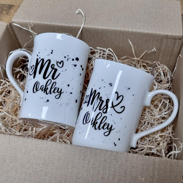 Mr & Mrs Mugs – 20th Wedding Anniversary Bone China Gift Set