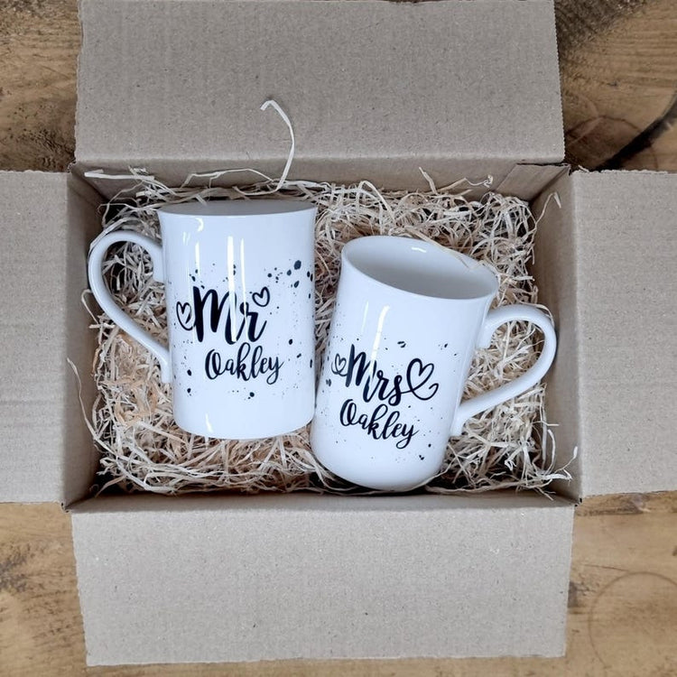 Mr & Mrs Mugs – 20th Wedding Anniversary Bone China Gift Set