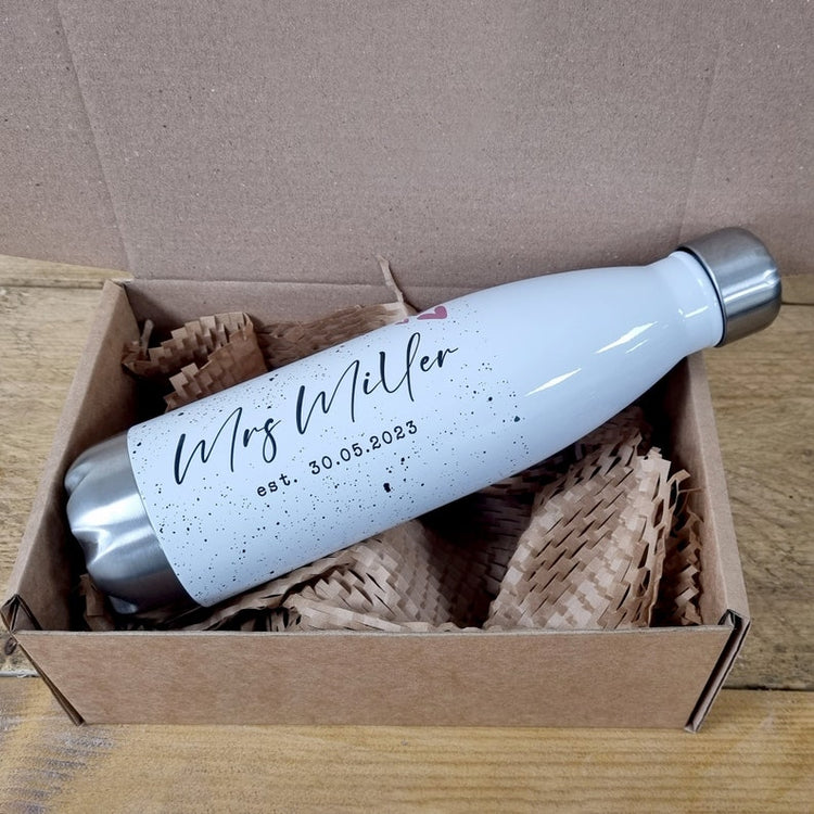 Personalised Mr & Mrs Bottles – 10th Anniversary & Wedding Gift